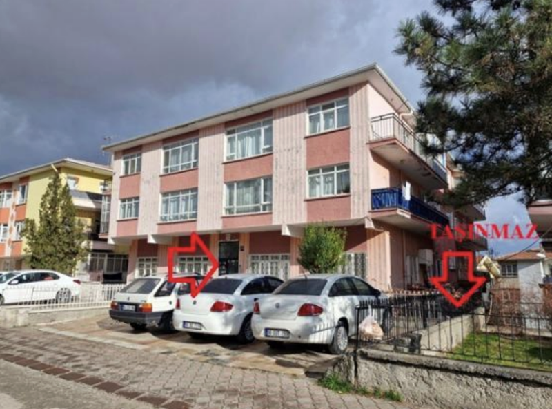 ANKARA KEÇİÖREN'DE 3+1 90 M2 SATILIK DAİRE